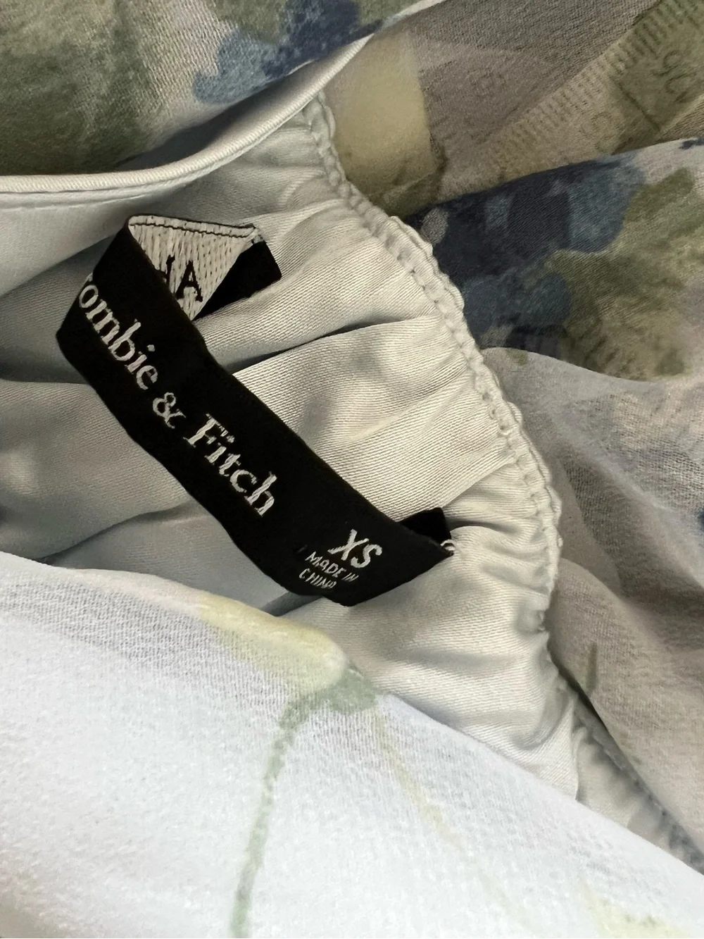 Abercrombie Floral Maxi Dress Size XS Cottagecore Romantic